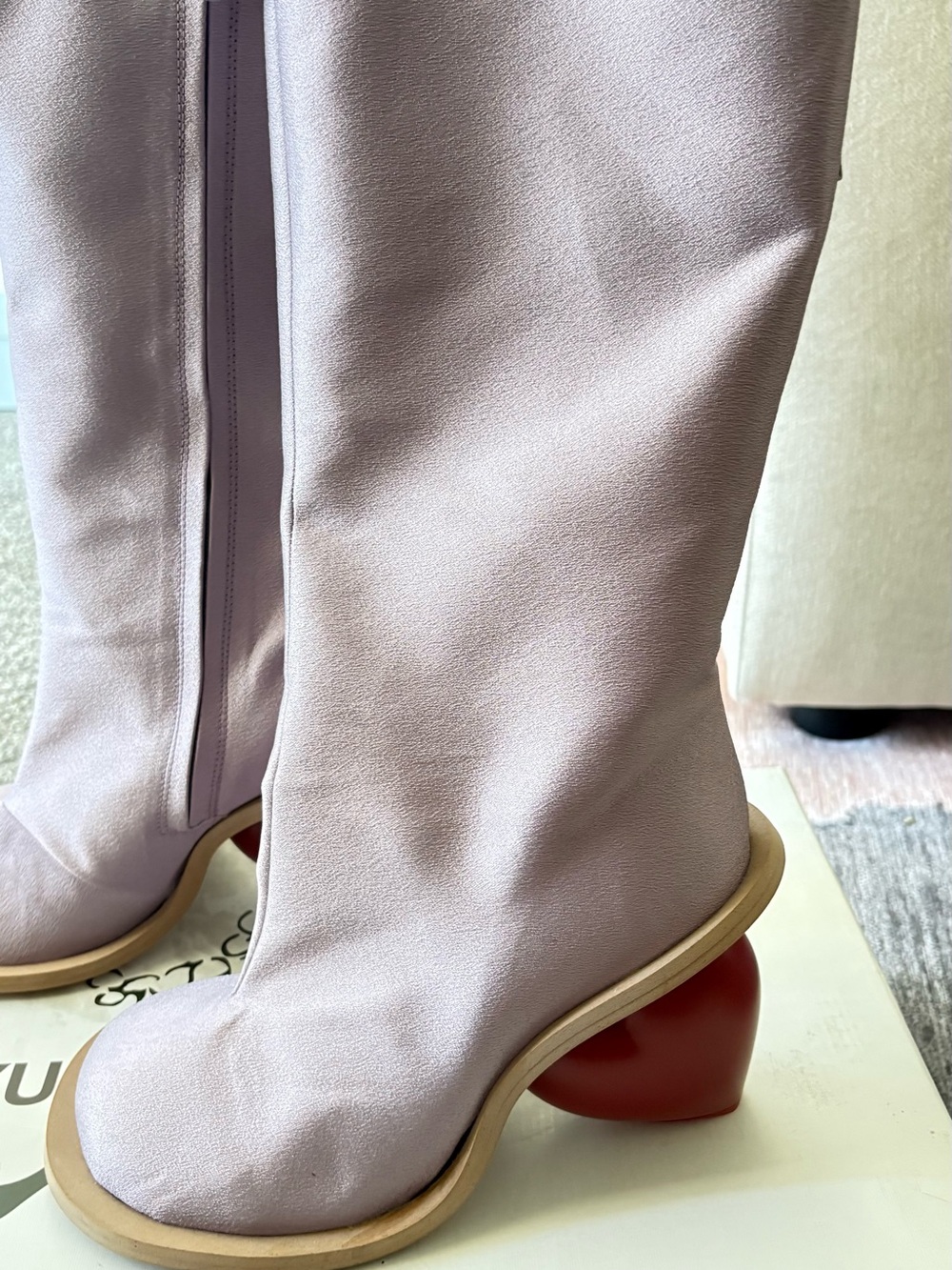 Rare Yume Yume Love Boots in Lilac Silk with Red Sculptural Heart Heel Size 40 - Picture 4 of 8